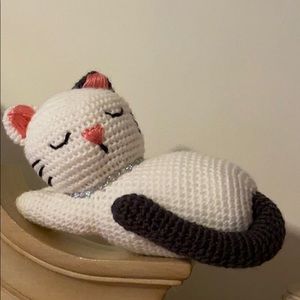 Hand knitted sleeping cat